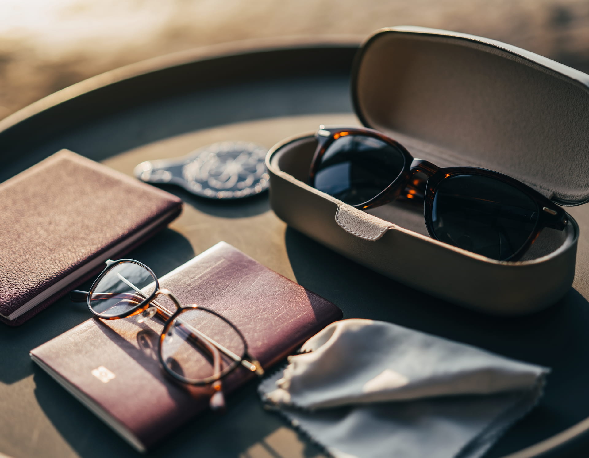 The Traveler’s Eyewear Checklist: Essential Polarized Sunglasses and Prescription Glasses for Your Next Trip