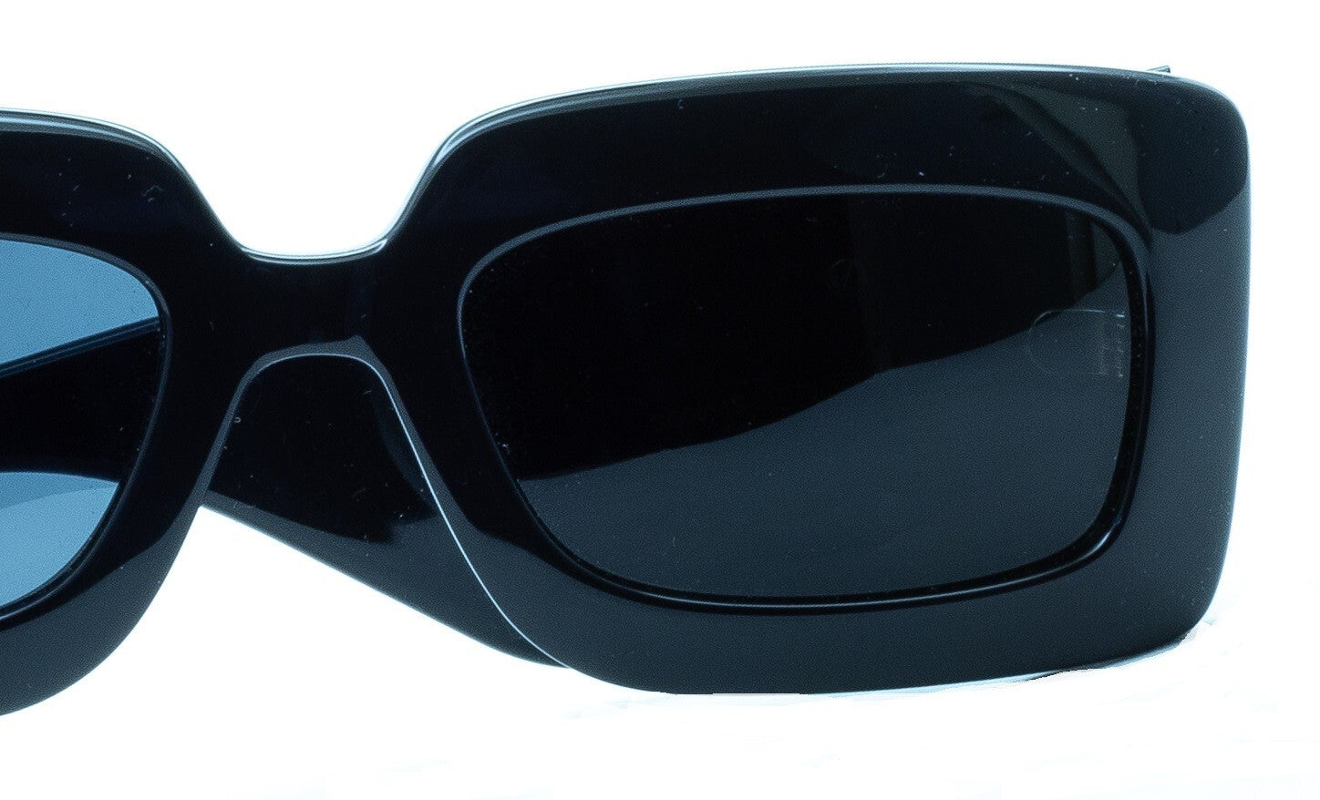 GUCCI GG0811S 001 53mm Sunglasses Designer Shades Eyewear Frames -New BNIB Italy